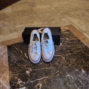 Converse Chuck Taylor's SZ8